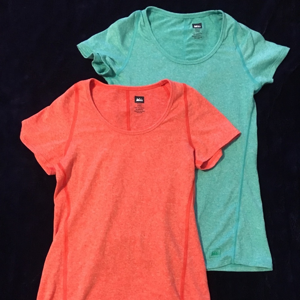 REI T-shirt bundle!